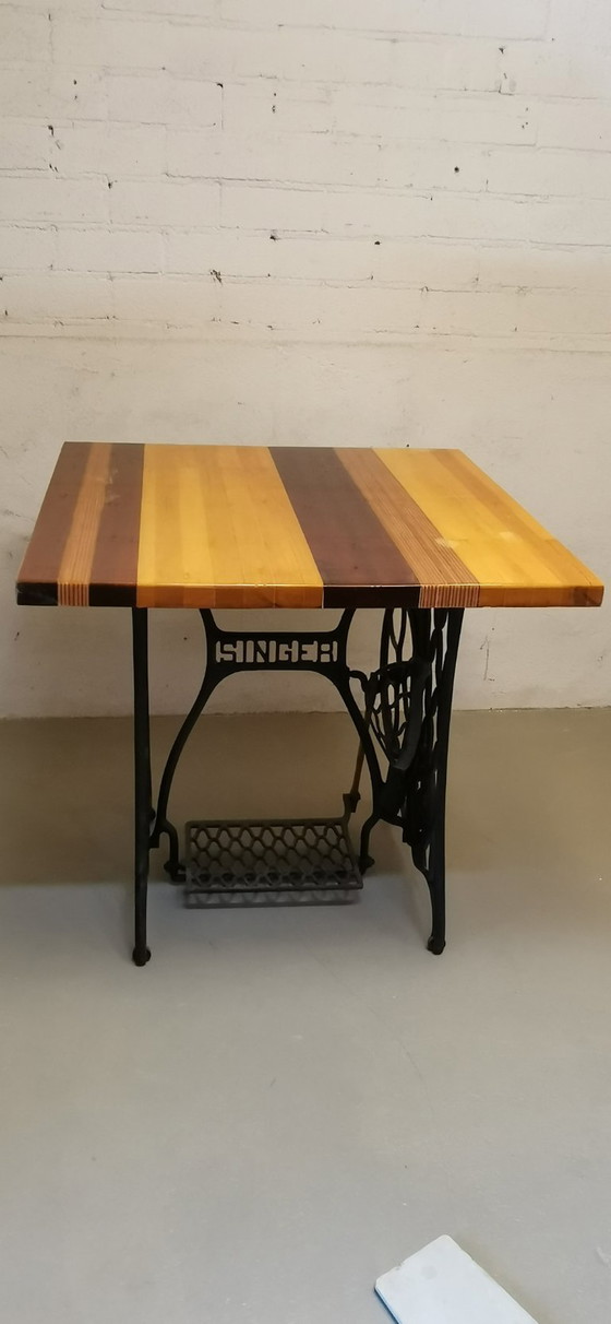 Image 1 of Chanteuse de table de bistro
