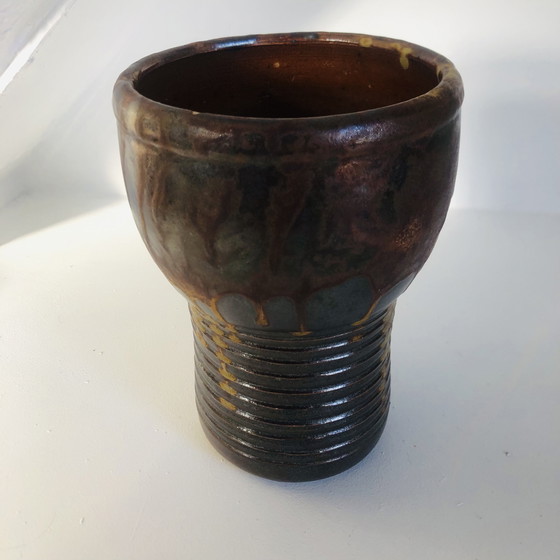 Image 1 of Vaso a torso in ceramica smaltata metallizzata