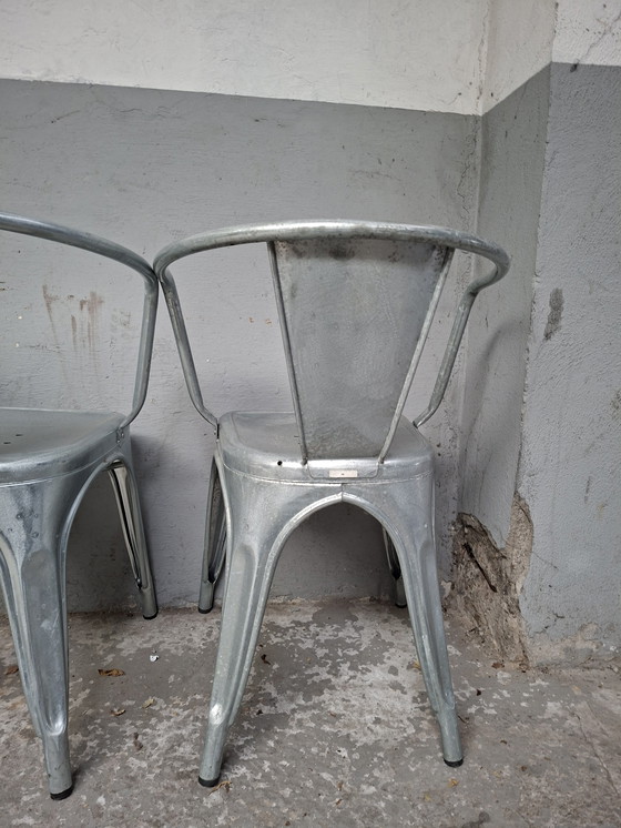 Image 1 of 6 x Tolix A gegalvaniseerd stalen stoelen