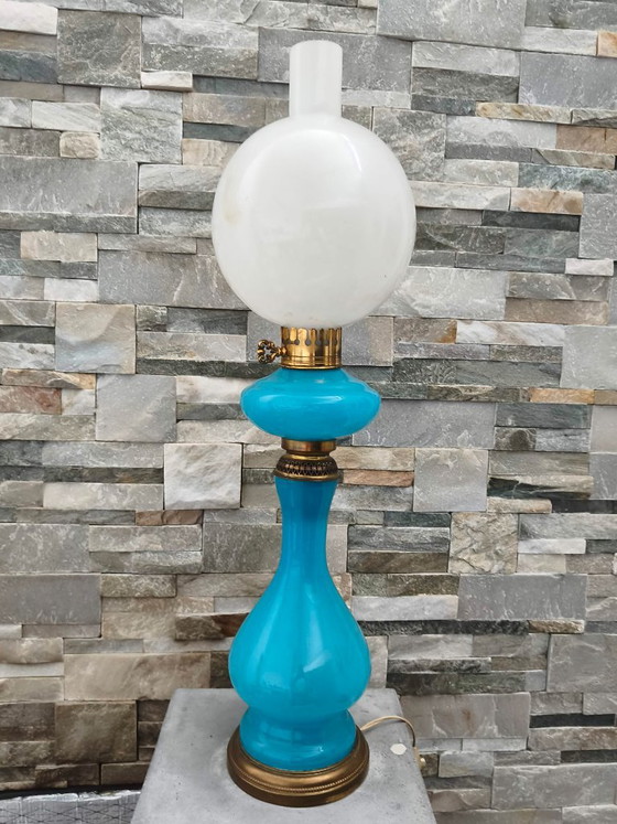 Lampe vintage verre opalin 1960s style Napoléon 3 (photo 2 of 11)