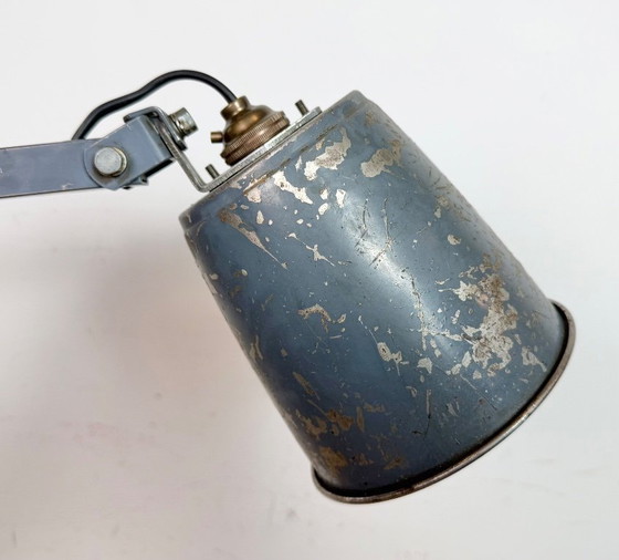 Image 1 of Industriële, grijze, verstelbare tafellamp van Memlite, jaren 60.