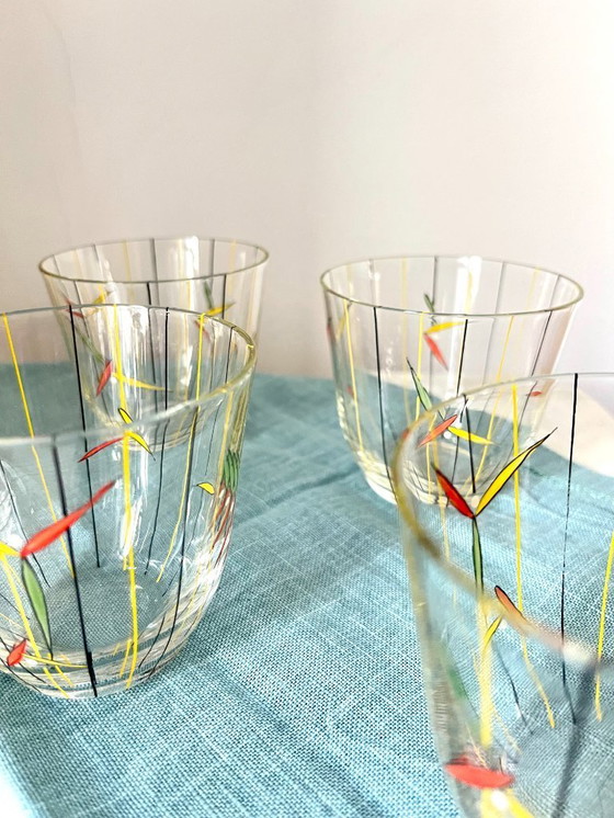 Image 1 of Set vintage di 6 bicchieri dipinti a mano di metà secolo - Articoli da bar anni '50 con design giallo e nero