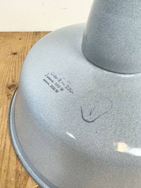 Image 1 of Industrielle, graue Emaille-Hängeleuchte aus den 1960er Jahren