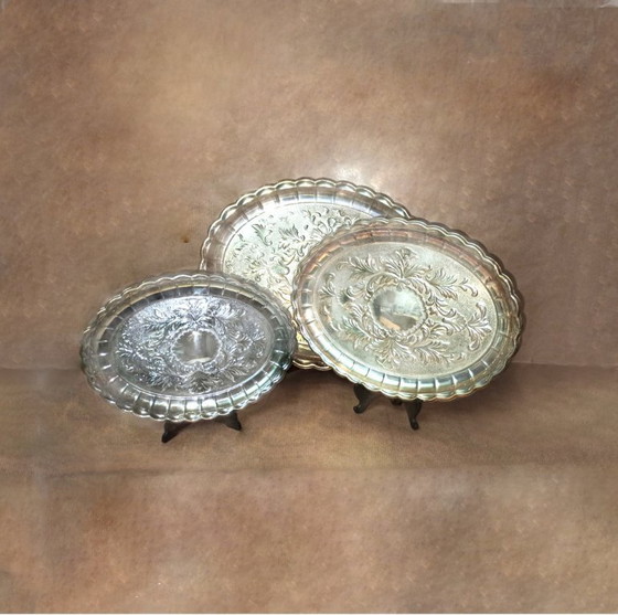 Image 1 of SET DI VASSOI IN ALPACA GOFFRATI