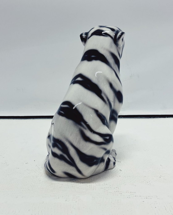 Image 1 of Statue de tigre blanc en céramique