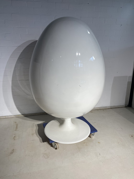 Image 1 of Fauteuil œuf vintage as de l'espace