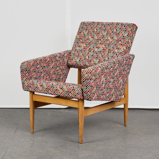 Fauteuil vintage, TON, années 1960, Tchécoslovaquie – Textile, Wood (photo 12 of 12)