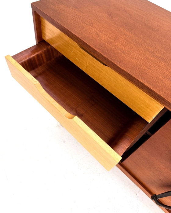 Vintage teak sideboard, Jean Batenburg ‘60 – Wood, Cast Iron (photo 7 of 15)