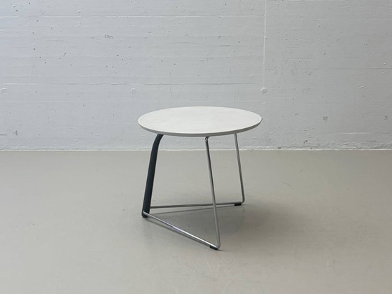 Image 1 of Thonet S 325 bijzettafel van Wulf Schneider & Ulrich Böhme, jaren 80