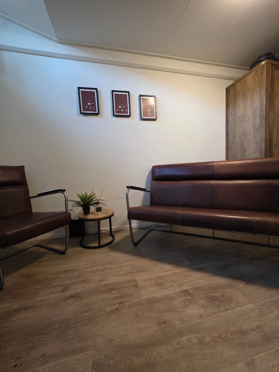 Image 1 of Leren Woonhoek | Bank + 2 Fauteuils | Bauhaus Stijl | €900