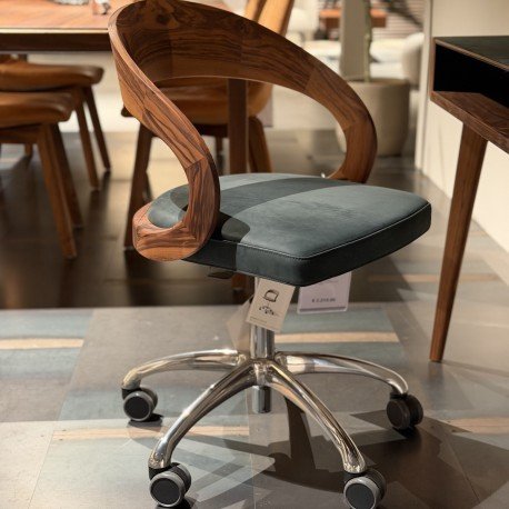 Sol hangend bureau – Fauteuils, Leather, Wood (photo 4 of 9)