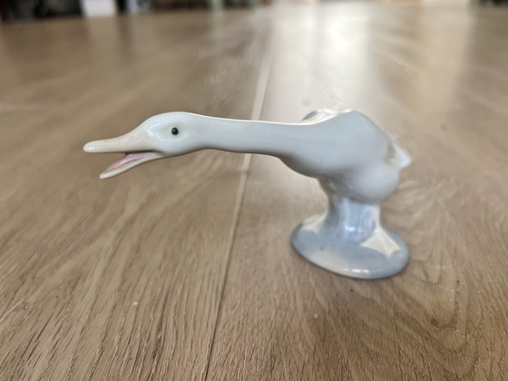 Image 1 of Oie Lladro