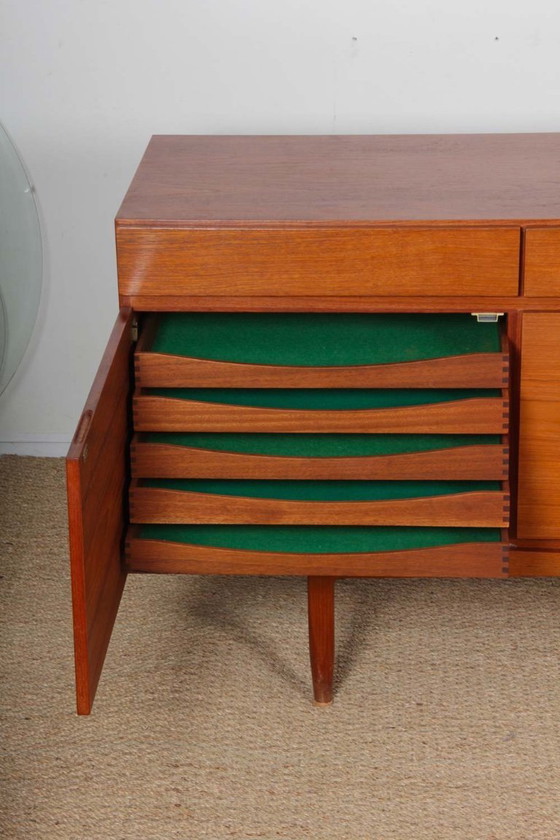 Image 1 of Credenza scandinava in teak, modello FA 66, di Ib Kofod-Larsen, 1960