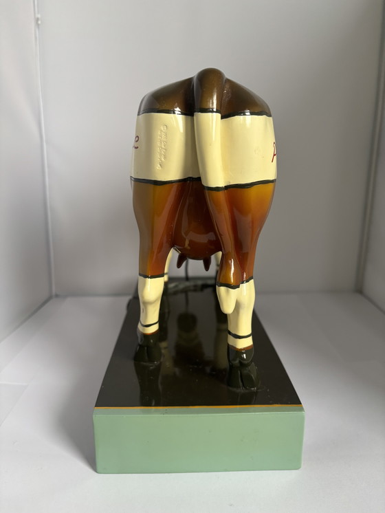Image 1 of Design XL beeld Cow Parade scultura “latte al cioccolato” 2002