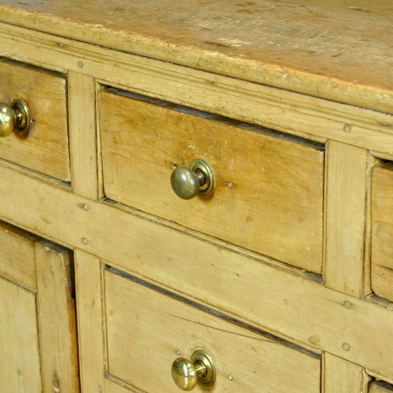 Grenenhouten buffetkast, circa 1850 – Kasten, Wood, Brass, Vintage (photo 7 of 14)