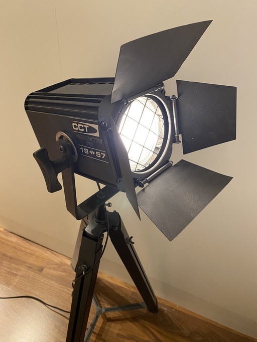 Industrial Theater Spot On Adjustable Wooden Tripod - Dimmable Led