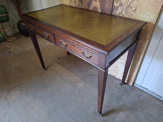 Image 1 of Antieke schrijftafel. bureau, desk met leder inleg afm. 102x54cm en 75cm hoog.