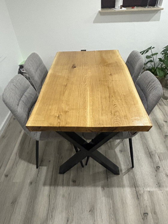 Image 1 of Eikenhouten tafel - eettafel - handgemaakt - massief hout