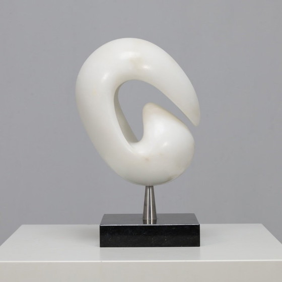Image 1 of Sculpture abstraite en marbre sculptée à la main, design moderne néerlandais, années 1990