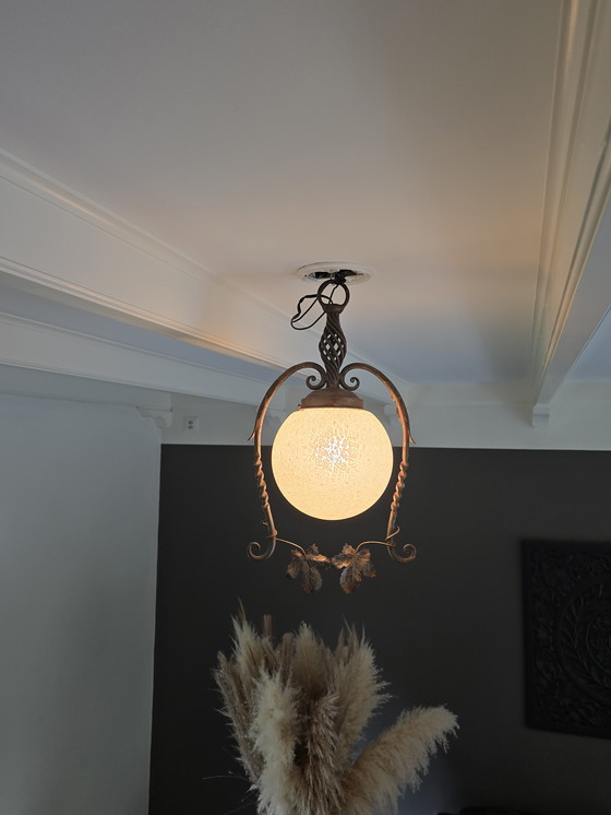Image 1 of 🌿 Vintage Crackle-Glas & Smeedijzeren Hanglamp | Retro Statement Lamp