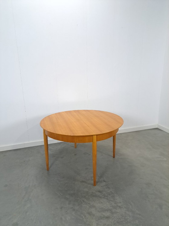 Image 1 of Tavolo da pranzo rotondo estensibile Lübke Design