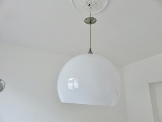 Sospensione sferica di grandi dimensioni realizzata in perspex o policarbonato – Lampade a sospensione (photo 5 of 8)