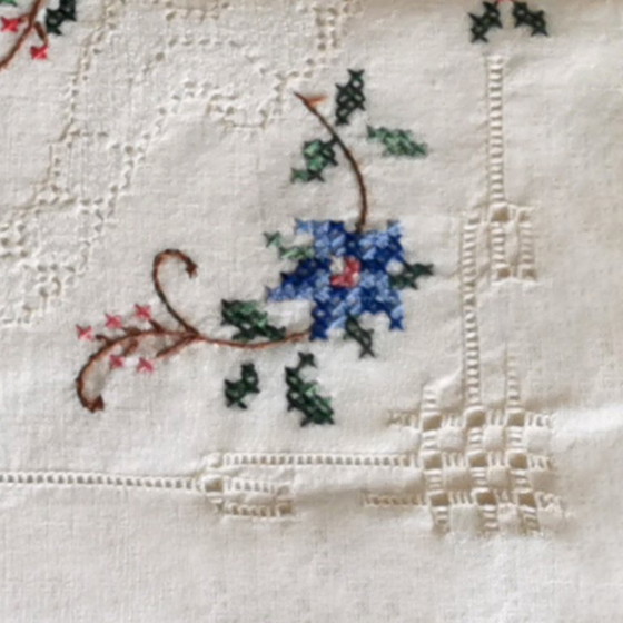 Image 1 of THREAD BREAKFAST TABLECLOTH - HAND EMBROIDERED