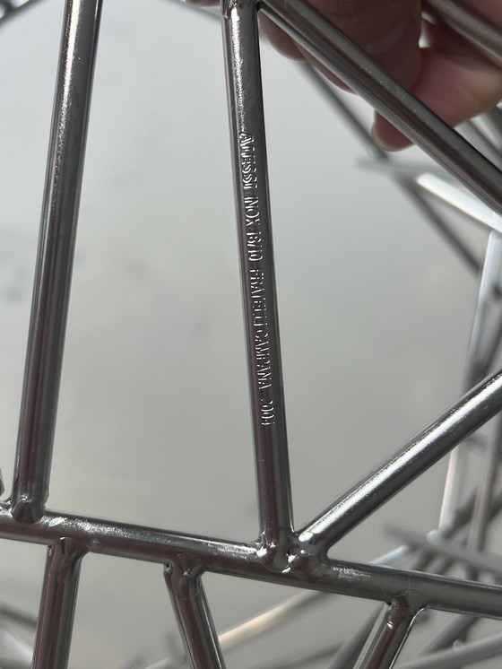 Image 1 of Corbeille Alessi esplode