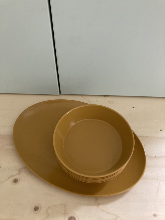 Image 1 of Melaminschalen Senffarbe 60s