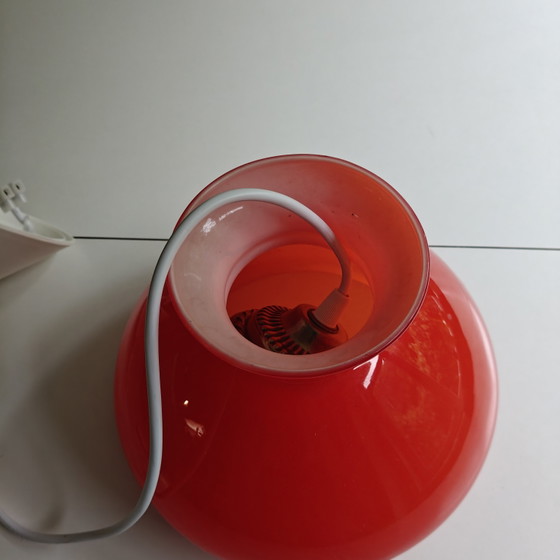 Image 1 of Vintage hanglamp uit de jaren 70 van rood opaalglas | Opnieuw bedraad | Space Age