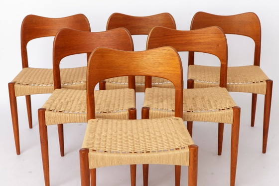 Image 1 of 6 sillas de comedor danesas diseñadas por Arne Hovmand-Olsen para Mogens Kold, sillas de teca de mediados de siglo de la década 