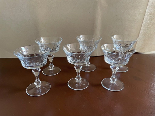 Precioso juego de cristal vintage, 39 piezas.