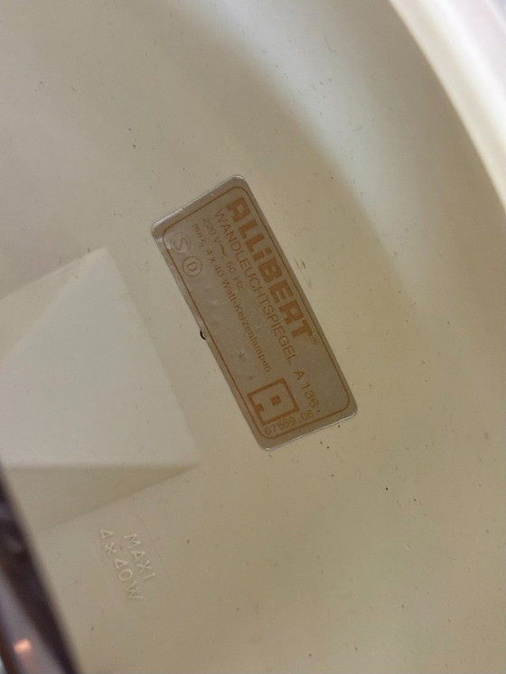 Image 1 of Specchio ovale spaziale Allibert