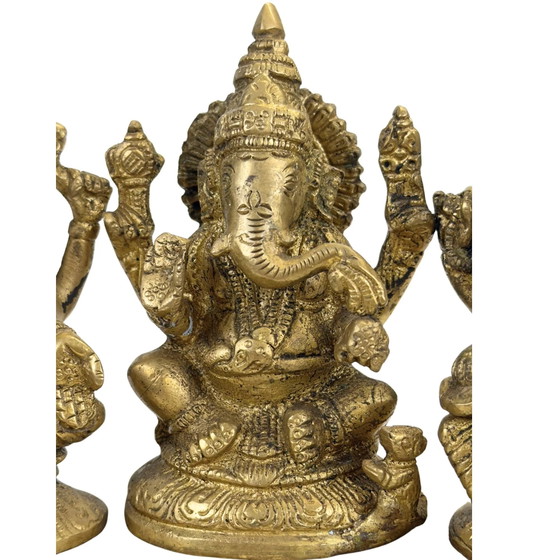 Pesada estatua india de altar de latón de Ganesha, Lakshmi y Saraswati - 3 kg (antigua) (photo 11 of 11)