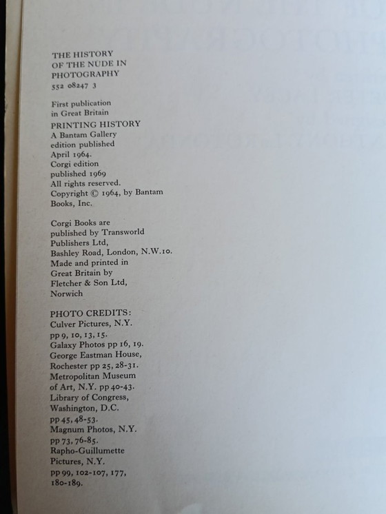 Image 1 of Histoire du nu en photographie 1964