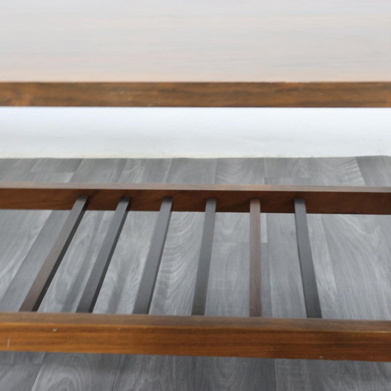 Image 1 of Mesa de centro de madera de los años 60, diseño moderno