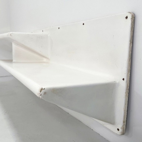 Image 1 of Mueble de pared de fibra de vidrio con escritorio y banco o estantes de Club Med, década de 1970.