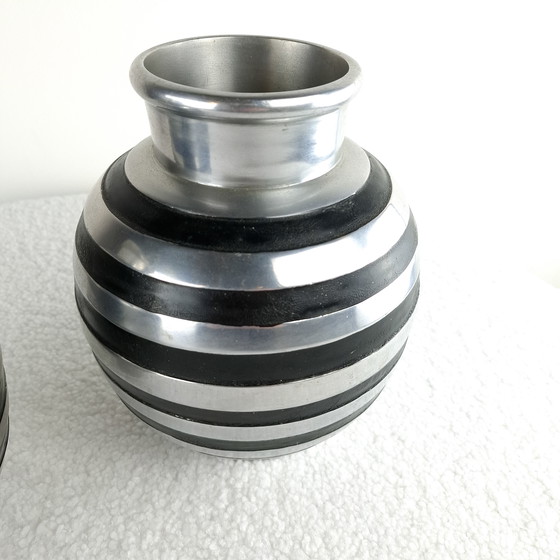 Image 1 of 2x vintage Art Deco spherical vase silver/black
