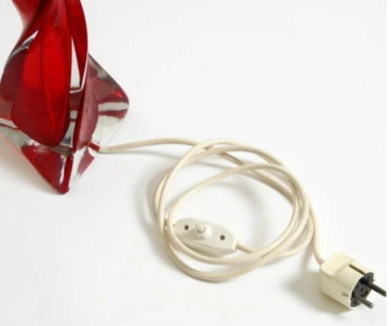 Image 1 of Beautiful, heavy table lamp in mid-century modern style made of solid crystal glass in red and transparent.