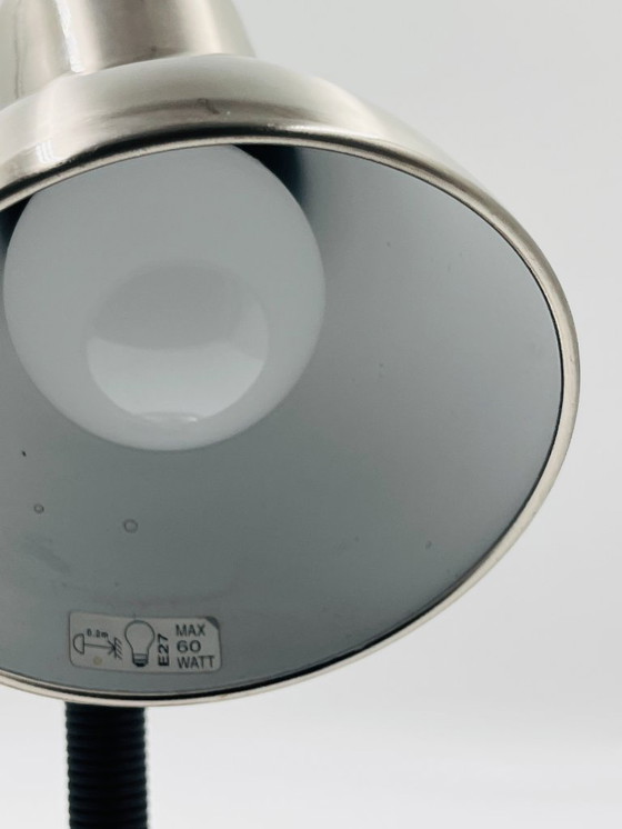 Image 1 of Geborstelde roestvrijstalen lamp uit de jaren 90