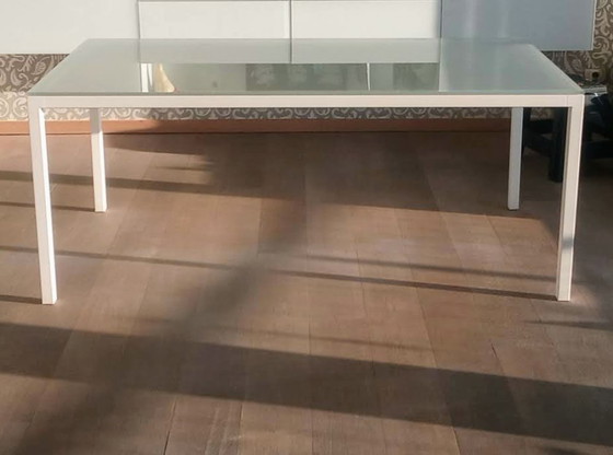 Image 1 of Designer table with white base, frosted glass tabletop; 180x99.50x74cm, detachable