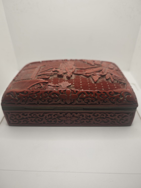 Image 1 of Boîte cinabar