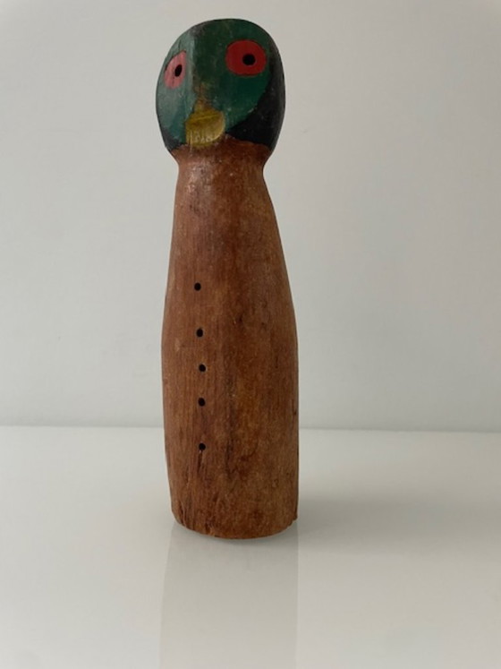 Image 1 of Figurine vintage en bois sculpté, de style primitif et expressif
