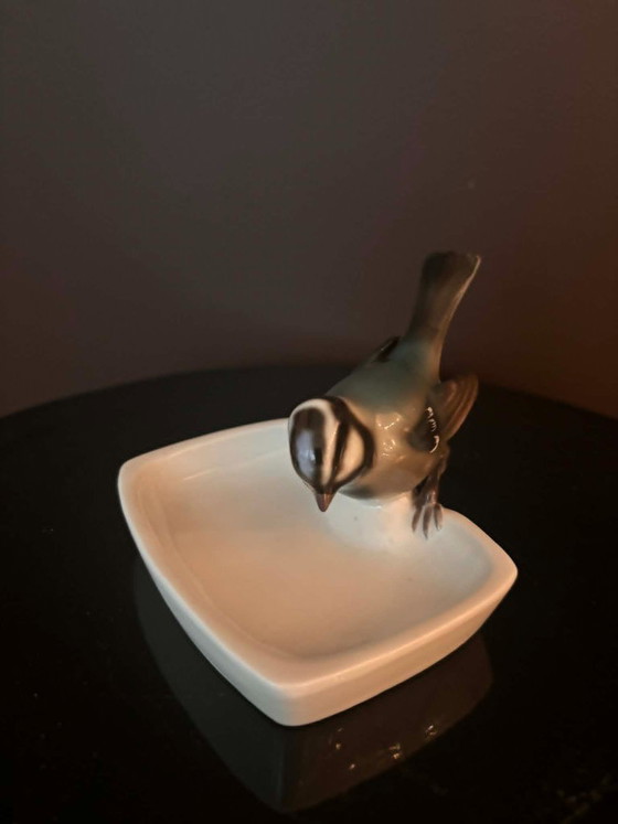 Image 1 of Vintage Goebel Vogelfigur Ringschale