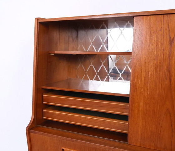 Image 1 of Vintage hoog teak dressoir, 1960s