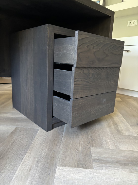 Image 1 of Prachtig massief eiken bureau met ladekast