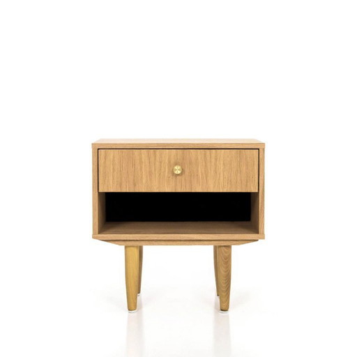 Comodino con cassetto P04