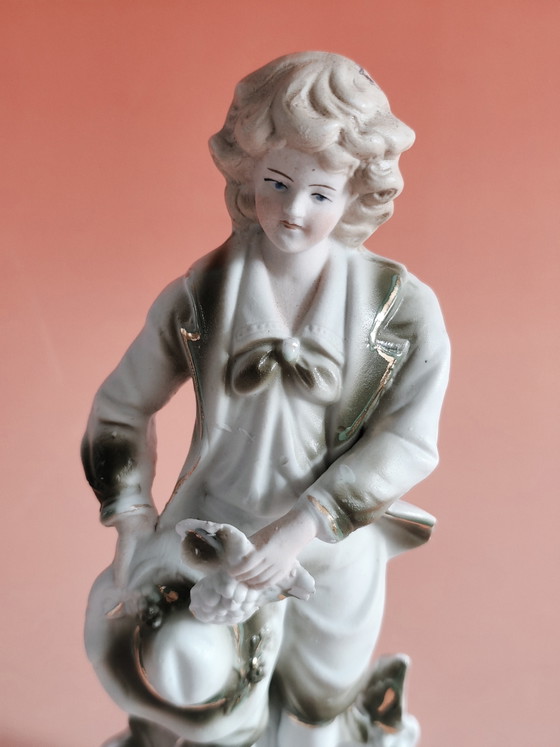 Statuetta vintage in porcellana – Biscotto – 23 cm – Decorazione in stile cottagecore – Oggetti decorativi (photo 5 of 6)