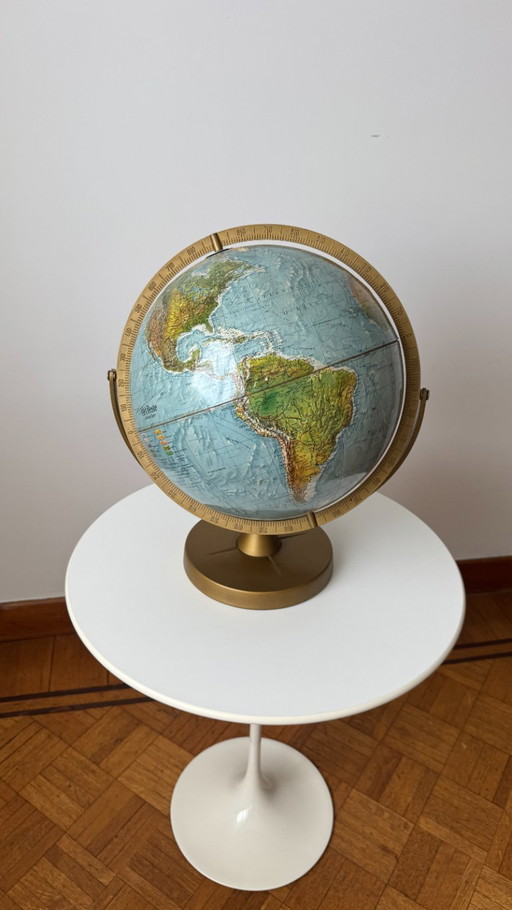 Globe terrestre vintage Scan, Danemark, en relief – The Best / Reader's Digest – Très bon état