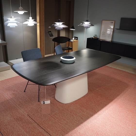 Image 1 of Tavolo da pranzo COR Conic - 220x107